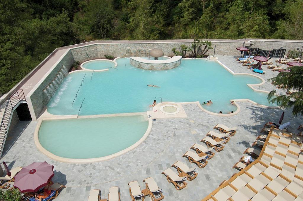 Complesso Termale Vescine Hotel Castelforte Exterior foto