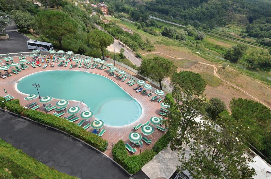 Complesso Termale Vescine Hotel Castelforte Exterior foto
